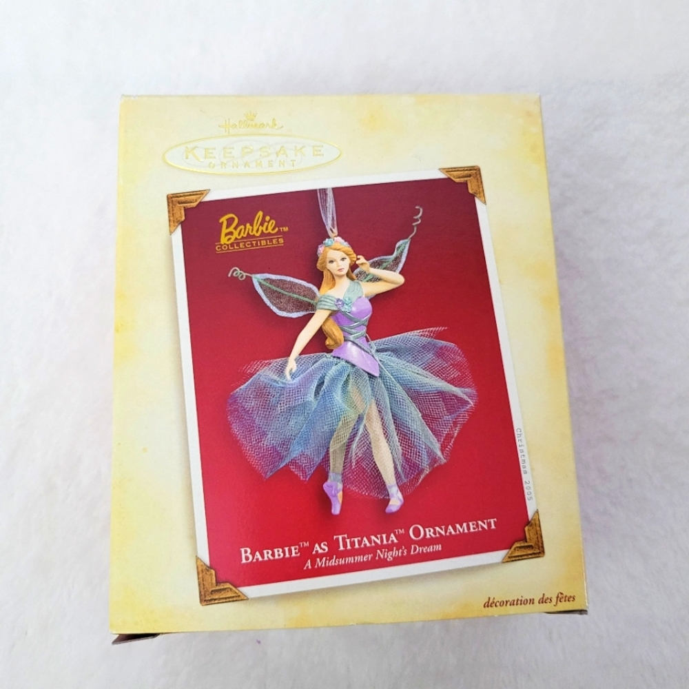 Hallmark  Barbie Collectibles Keepsake ORNAMENT